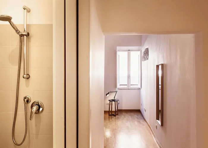 Apartament Trasteverehome - Paglia House Of 17century In Trastevere Rzym